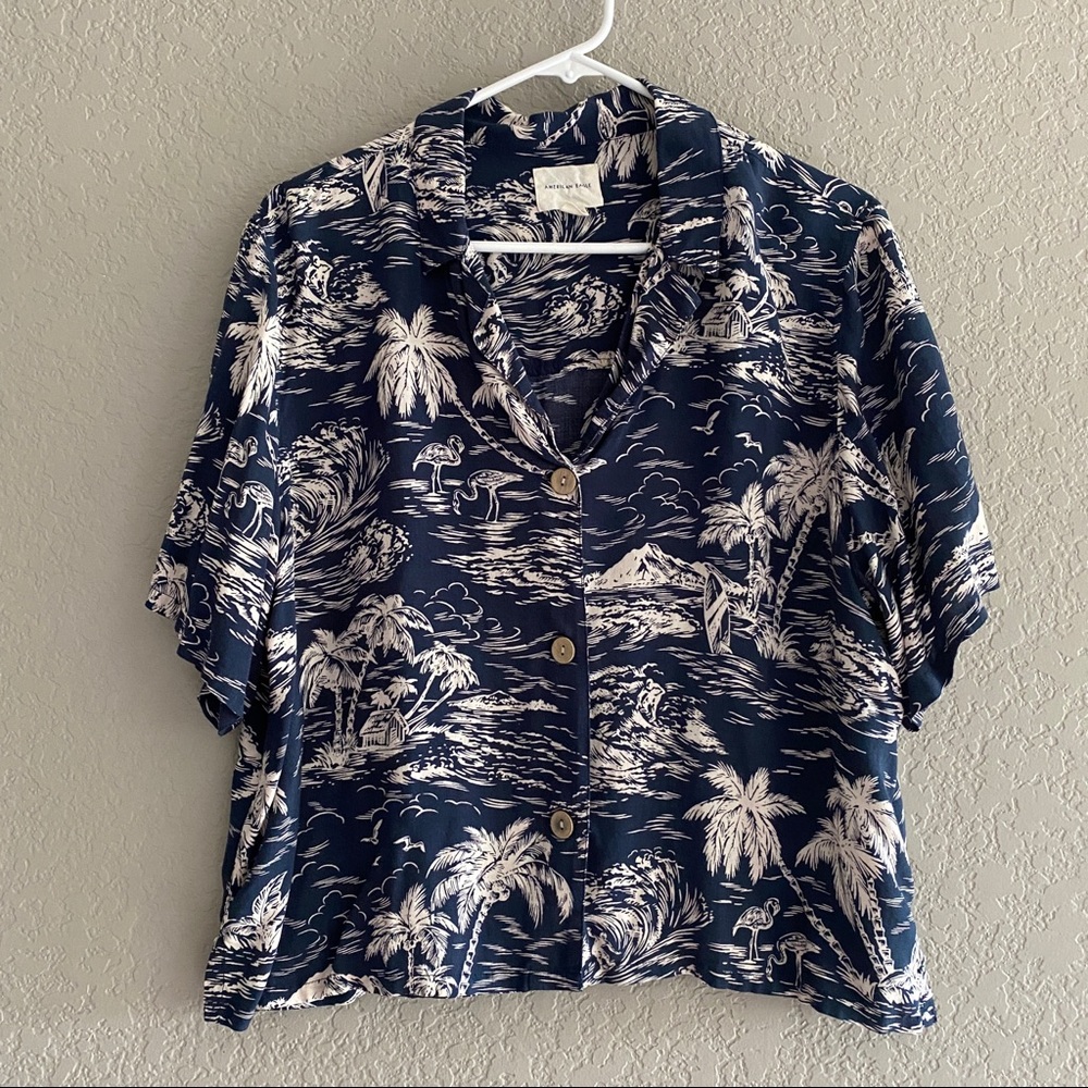 L AE button up Hawaiian shirt crop top navy cream